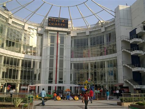 dt mall shalimar bagh.